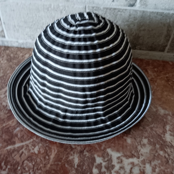 Hats - Picture 5 of 5